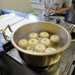 茹でる