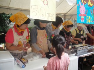 お店も盛況