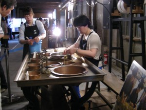 フランス式繰糸器（復元機）の実演